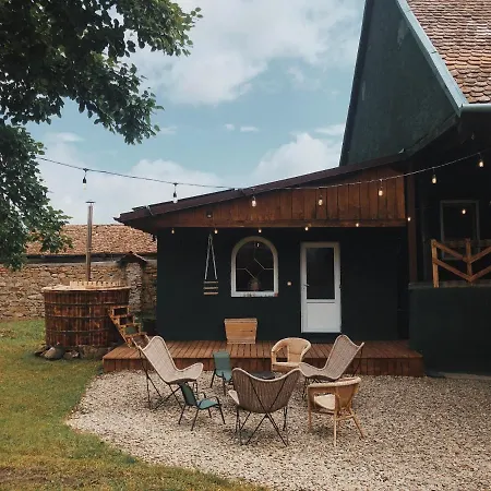 Cottage43 Barcut